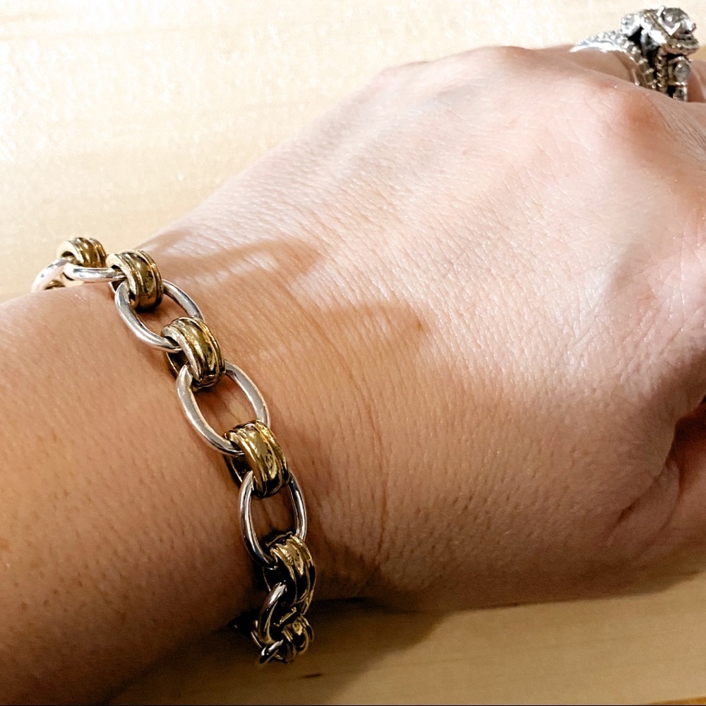 Elegant Two-Tone Link Bracelet